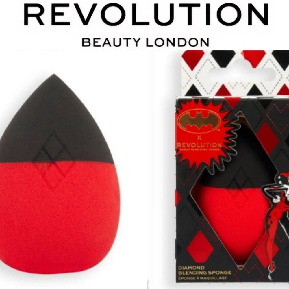 Revolution Beauty Xâ DC Comics Harley Quinn Diamond Blending Sponge